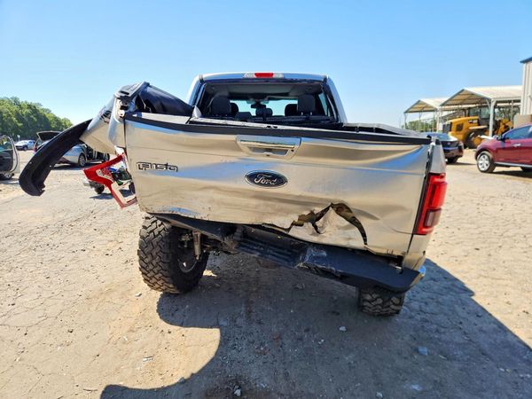 2017 FORD F150