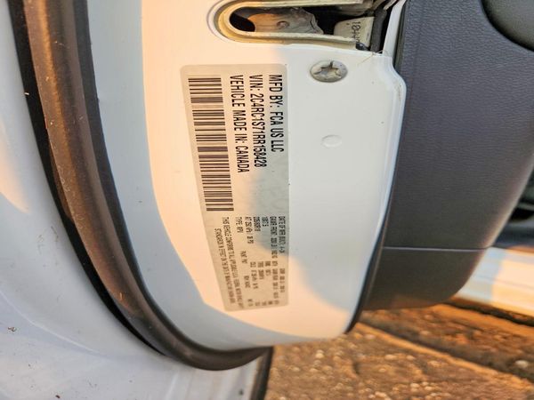 2024 CHRYSLER PACIFICA Select — VINS