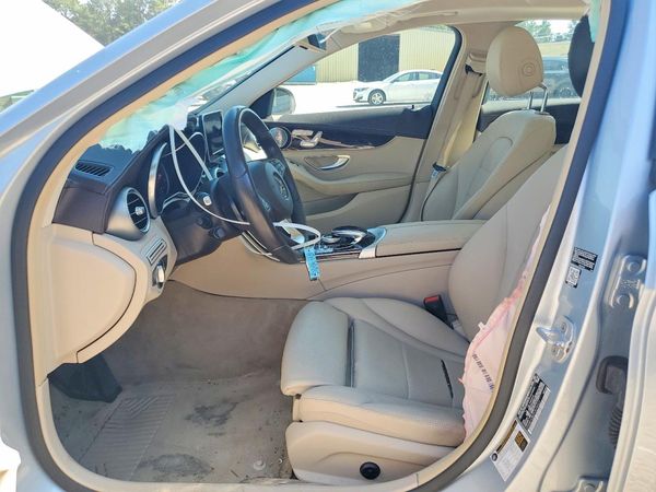 2015 MERCEDES-BENZ C Base