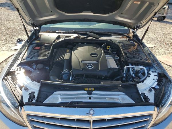 2015 MERCEDES-BENZ C Base