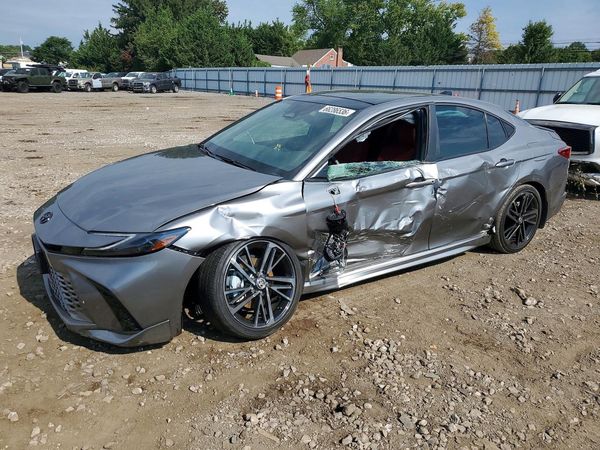 2025 TOYOTA CAMRY — DSFA — Front 3/4