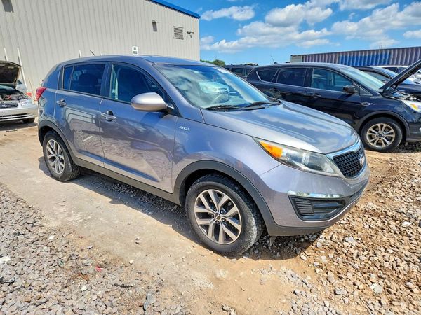 2015 KIA SPORTAGE GL - Middle-low