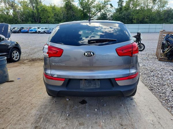 2015 KIA SPORTAGE GL - Middle-low
