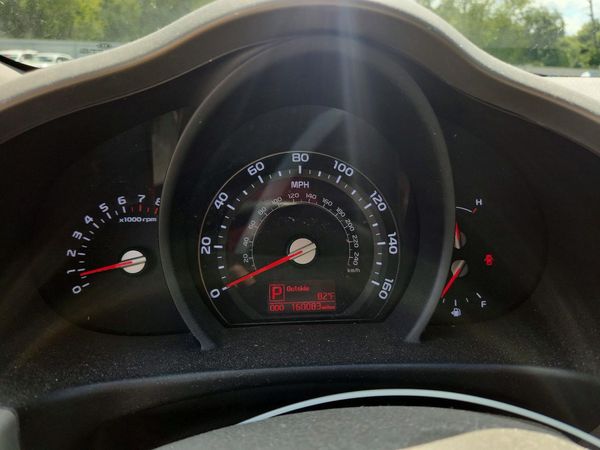 2015 KIA SPORTAGE GL - Middle-low