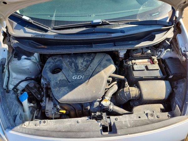 2015 KIA RIO GL - Middle-low
