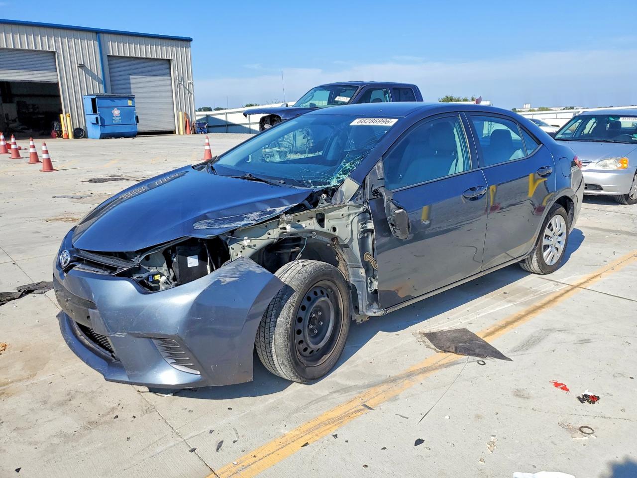 2015 TOYOTA COROLLA