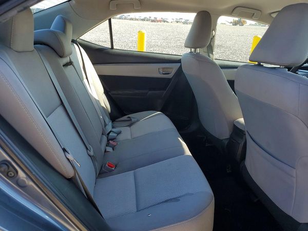2015 TOYOTA COROLLA