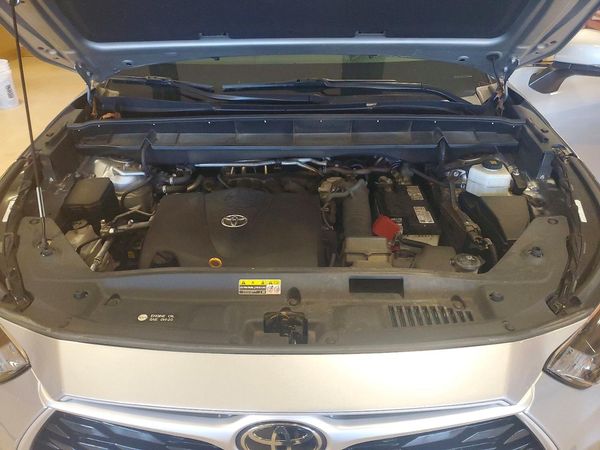 2022 TOYOTA HIGHLANDER