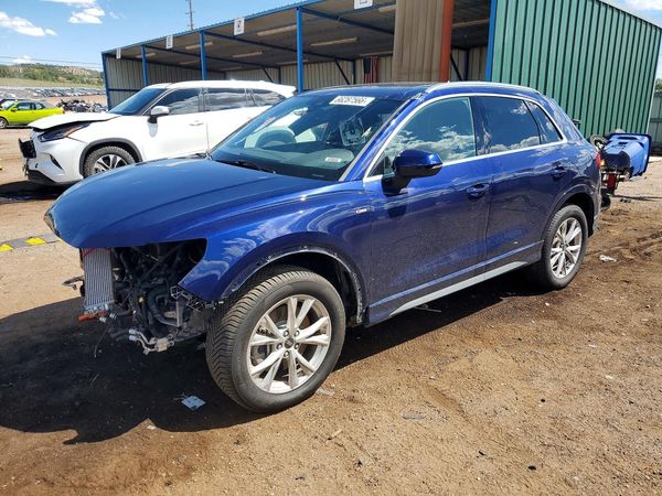 2022 AUDI Q3