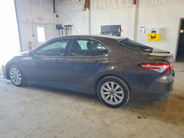 2018 TOYOTA CAMRY