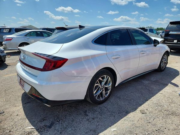 2022 HYUNDAI SONATA