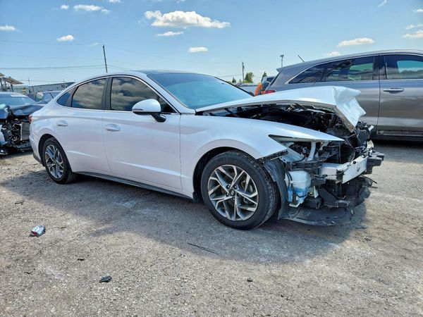 2022 HYUNDAI SONATA