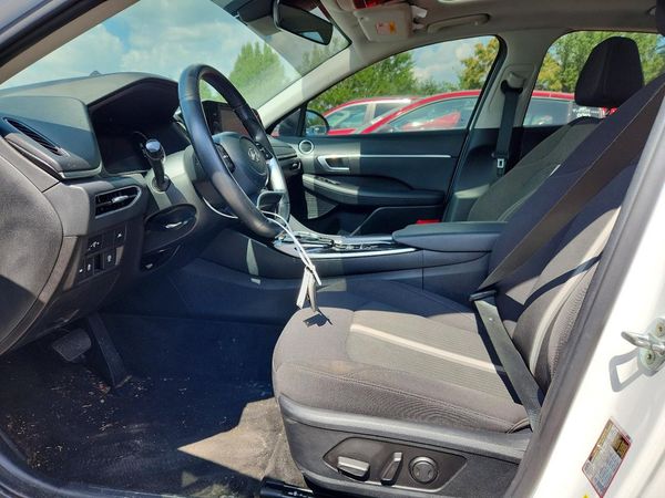 2022 HYUNDAI SONATA