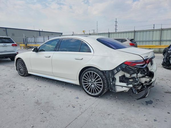 2022 MERCEDES-BENZ S