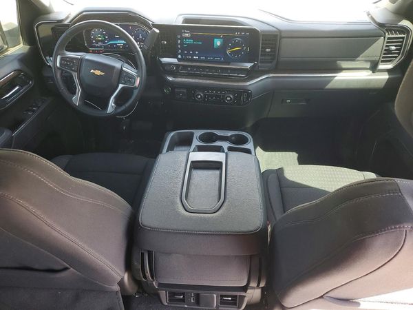 2024 CHEVROLET SILVERADO LT — CKPT