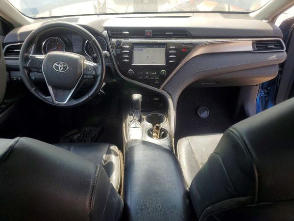 2019 TOYOTA CAMRY