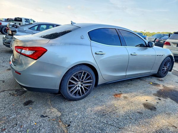 2015 MASERATI GHIBLI