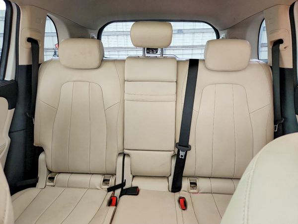 2021 MERCEDES-BENZ GLB-CLASS GLB250 — SUVN