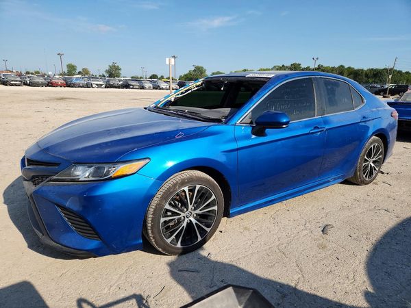 2019 TOYOTA CAMRY