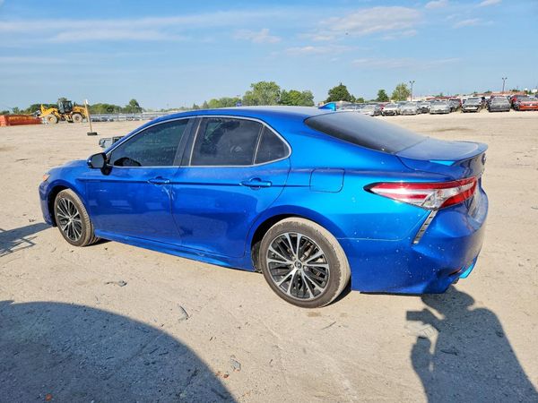 2019 TOYOTA CAMRY