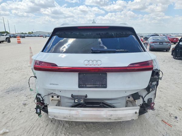 2019 AUDI E-TRON