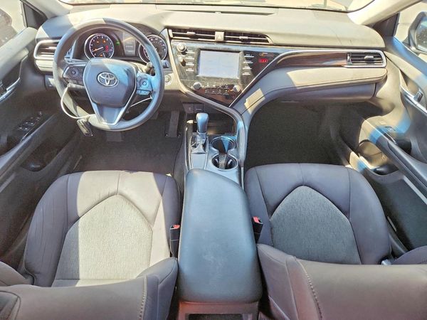 2018 TOYOTA CAMRY
