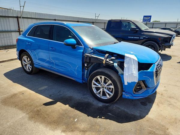 2023 AUDI Q3