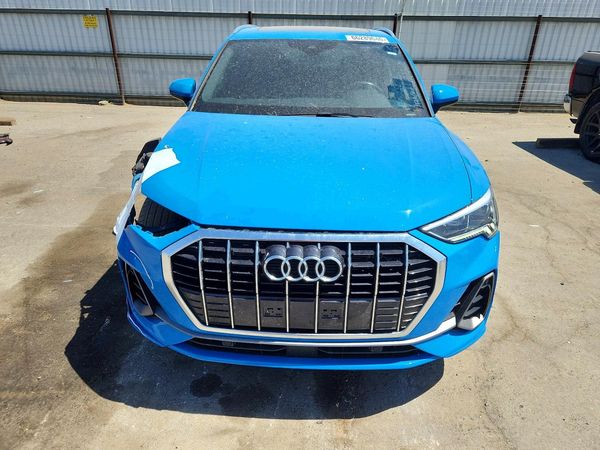 2023 AUDI Q3