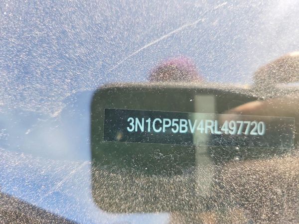 2024 NISSAN KICKS