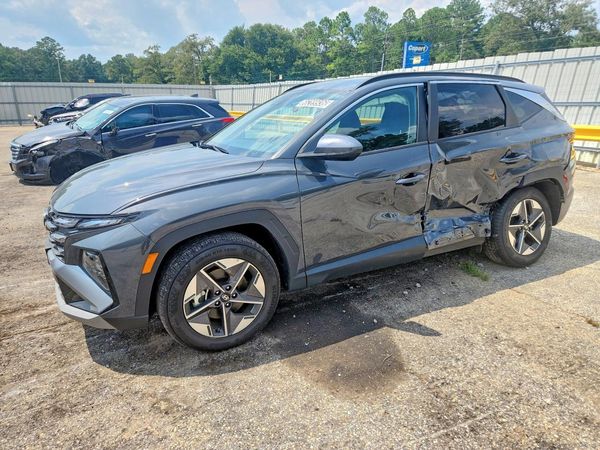 2026 HYUNDAI TUCSON SEL, SEL Plus