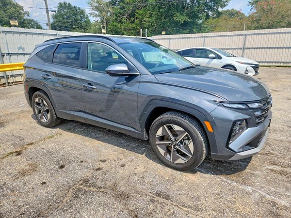 2026 HYUNDAI TUCSON SEL, SEL Plus