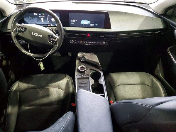 2023 KIA EV6 Light, Wind