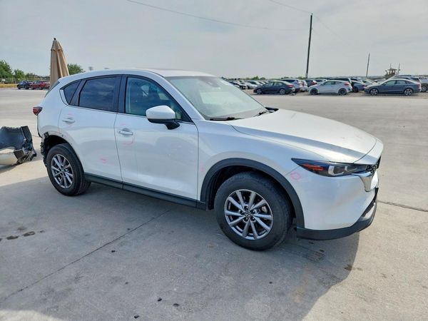 2023 MAZDA CX-5 Preferred Package