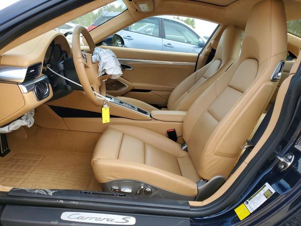 2012 PORSCHE 911 S (2WD), 4S (4WD)