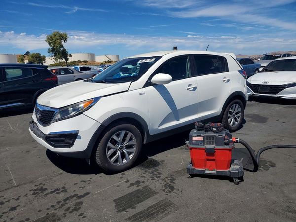 2016 KIA SPORTAGE LX w/Popular Pkg