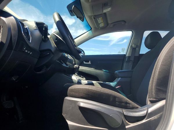 2016 KIA SPORTAGE LX w/Popular Pkg