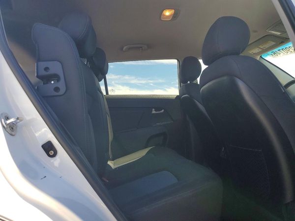 2016 KIA SPORTAGE LX w/Popular Pkg