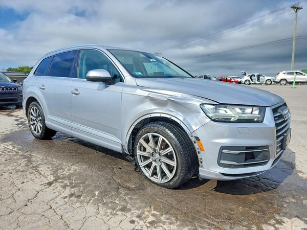 2018 AUDI Q7 quattro Premium Plus