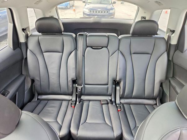2018 AUDI Q7 quattro Premium Plus