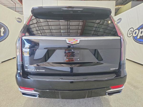 2023 CADILLAC ESCALADE Luxury