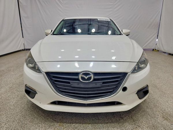 2016 MAZDA 3 SV/Base