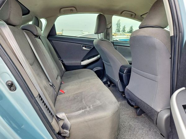 2015 TOYOTA PRIUS