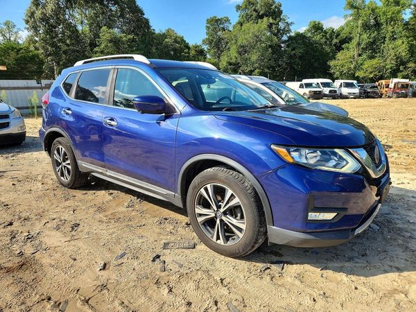 2018 NISSAN ROGUE — Passenger 3/4