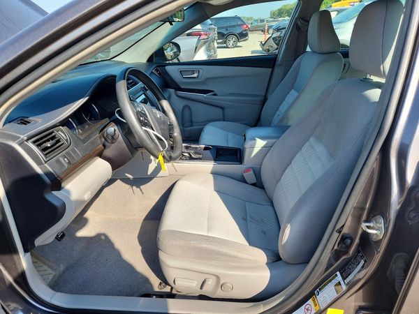 2017 TOYOTA CAMRY