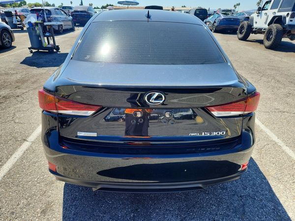 2019 LEXUS IS 300