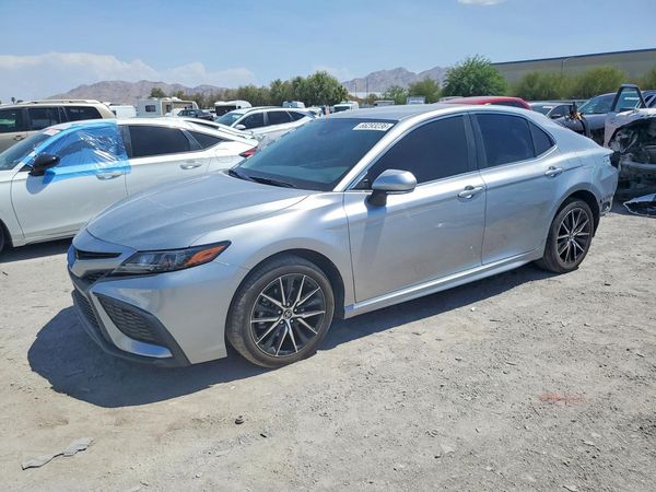 2024 TOYOTA CAMRY