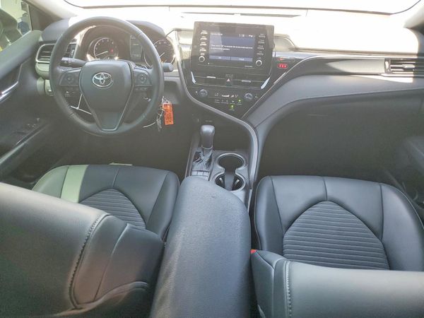2024 TOYOTA CAMRY