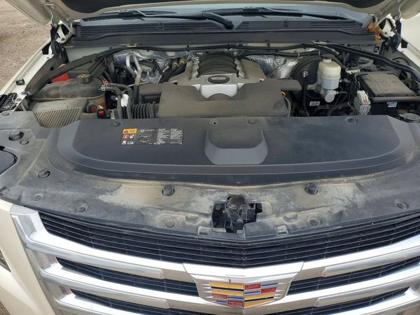2015 CADILLAC ESCALADE