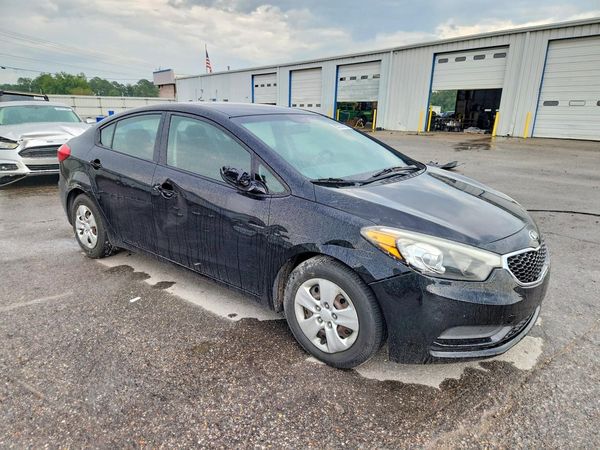 2016 KIA FORTE GL (Middle-Low Grade)