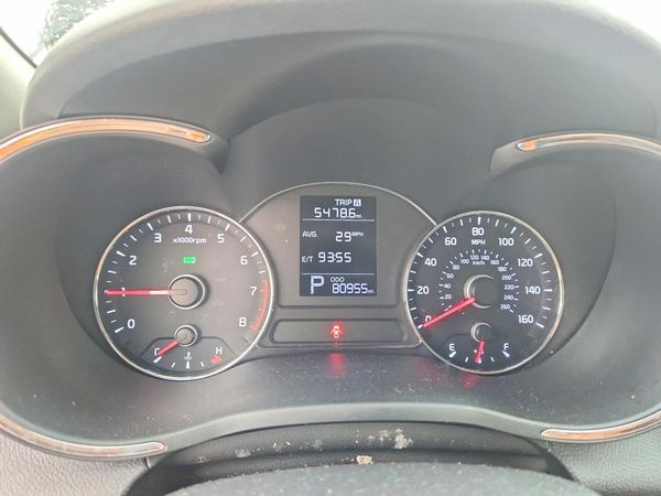 2016 KIA FORTE GL (Middle-Low Grade)